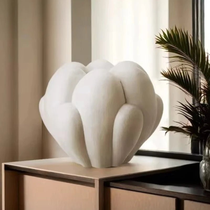 Nordic Luxury Aesthetic Vase – Modern Home Decor - Nuvariq Goods