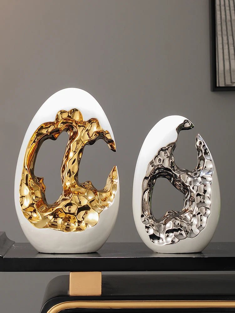 Gold Luxury Home Decor Ornament – Modern Living Room Accent - Nuvariq Goods