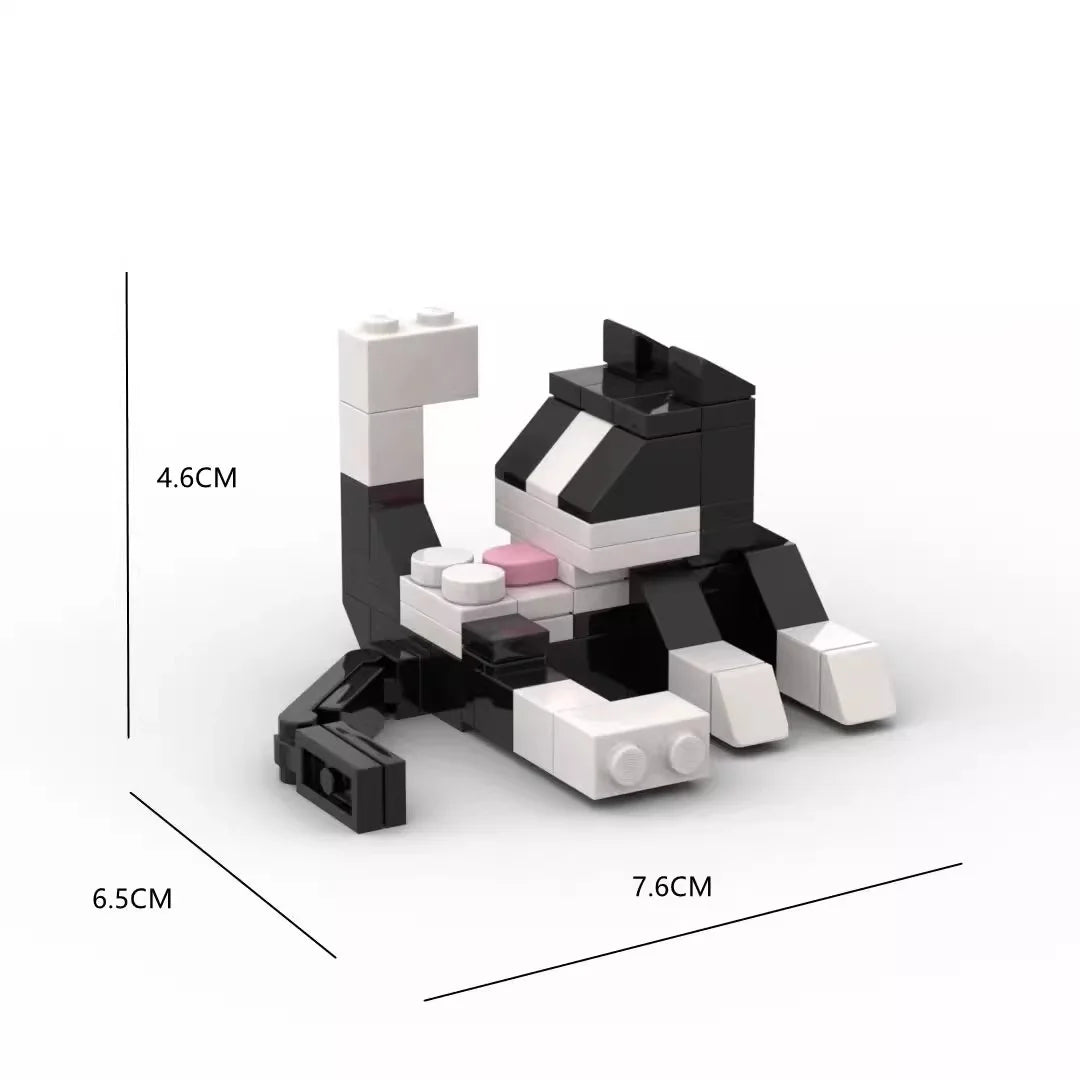 Aesthetic Cat Figurine – Miniature Desktop Ornament & Gift - Nuvariq Goods