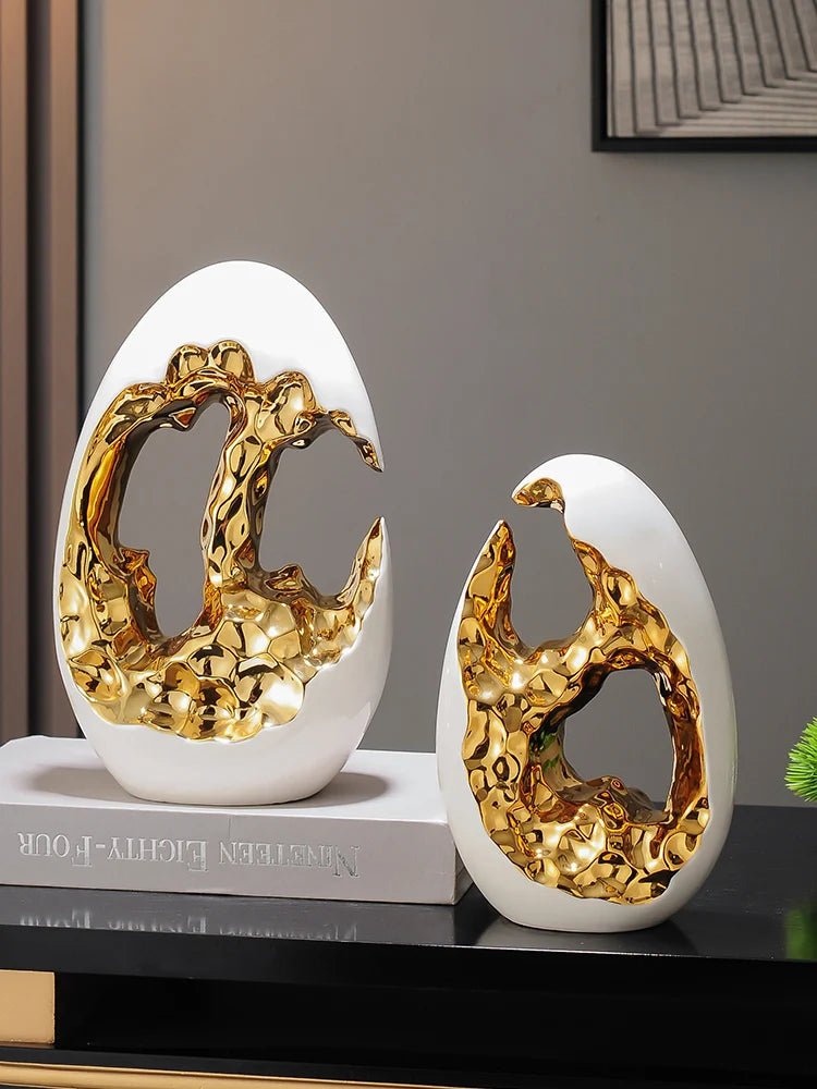 Gold Luxury Home Decor Ornament – Modern Living Room Accent - Nuvariq Goods