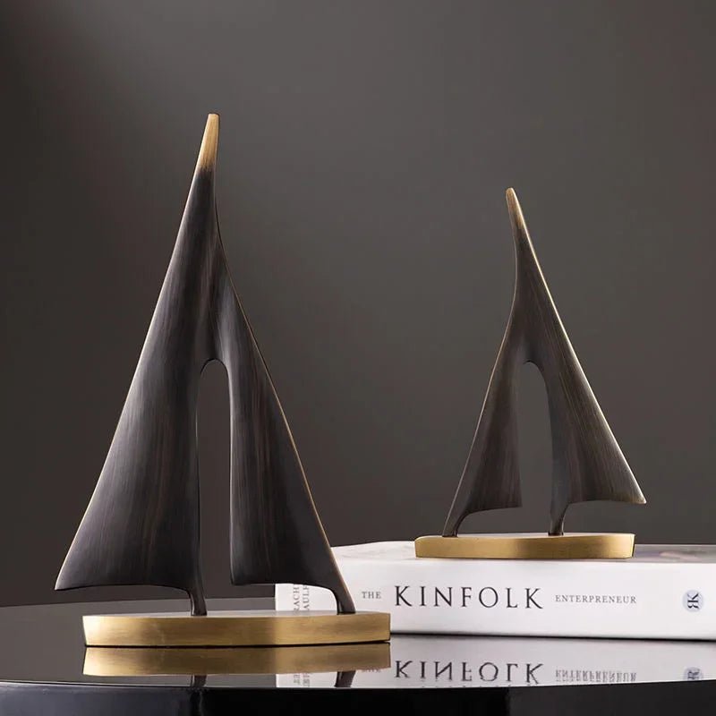 Resin Sailboat Ornament – Home & Desktop Decor - Nuvariq Goods